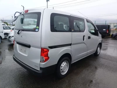 Mitsubishi Delica