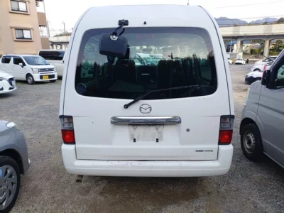 Mazda Bongo Van