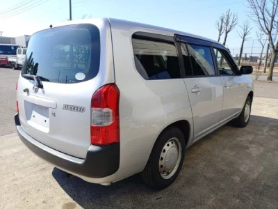 Toyota Succeed