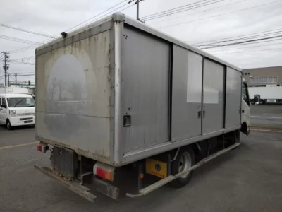 Hino DUTRO
