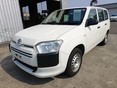 Toyota SUCCEED