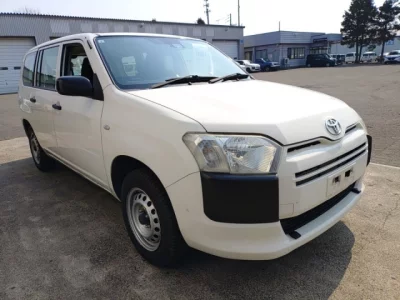 Toyota SUCCEED