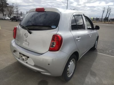 Nissan March