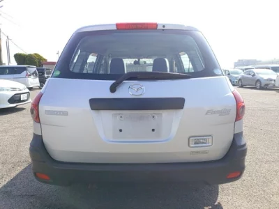 Mazda Familia S-Wagon