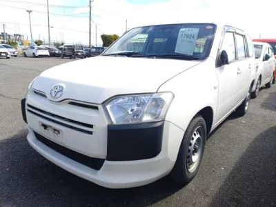 Toyota SUCCEED
