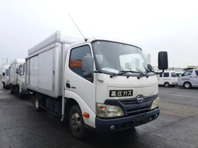 Hino DUTRO