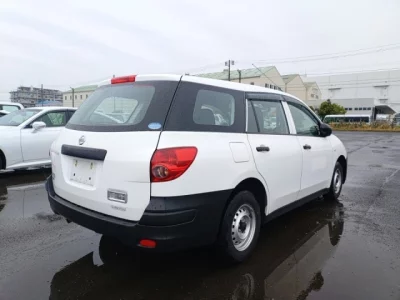 Nissan AD