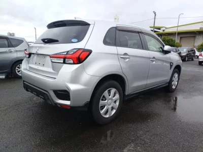 Mitsubishi RVR