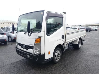Nissan ATLAS
