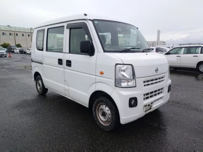 Nissan NV100 CLIPPER