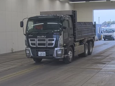 Isuzu Giga