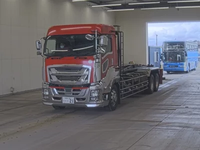 Isuzu Giga