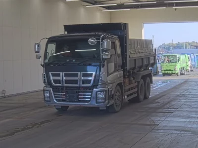 Isuzu Giga