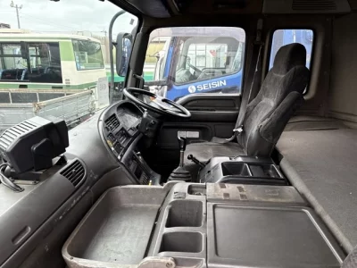 Isuzu Giga