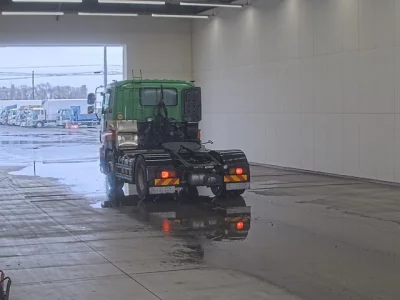 Isuzu Giga