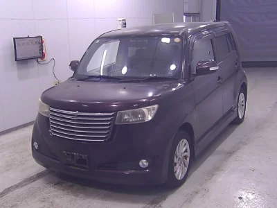 Toyota bB