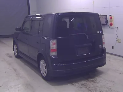 Toyota bB