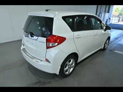 Subaru Trezia