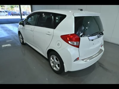 Subaru Trezia