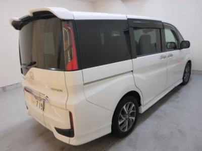 Honda STEP WAGON