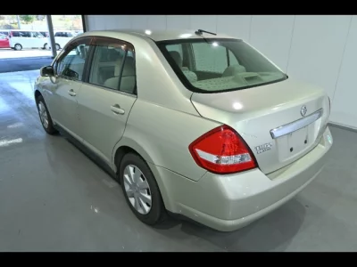 Nissan Tiida Latio