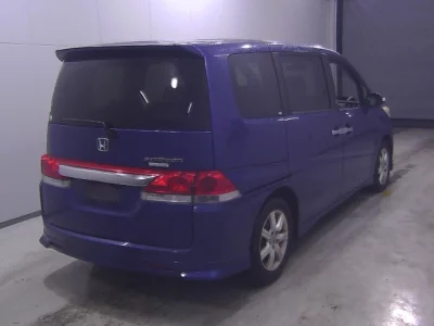 Honda STEP WAGON