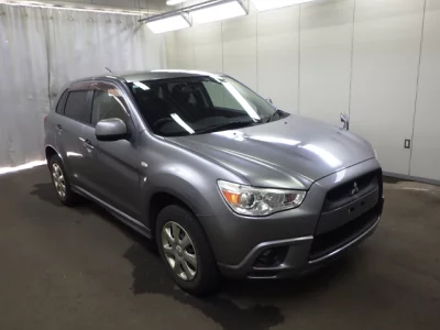 Mitsubishi RVR