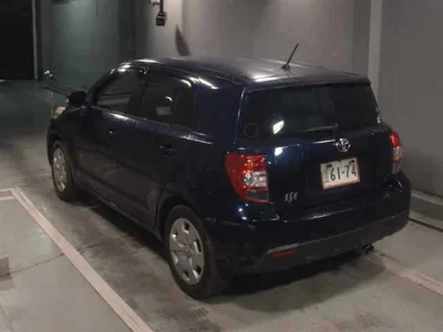 Toyota IST