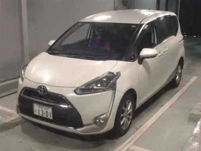 Toyota Sienta