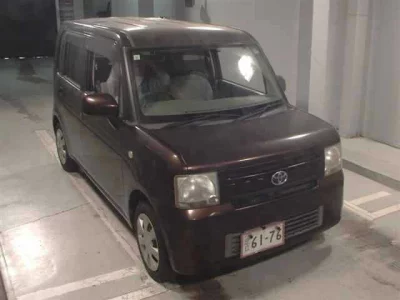Toyota Pixis Space