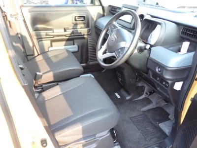 Suzuki Spacia Base