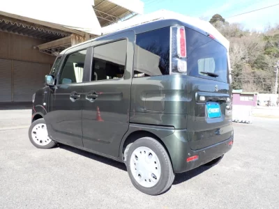 Suzuki Spacia
