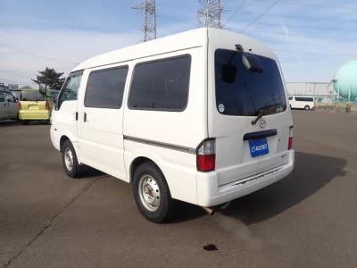 Mazda Bongo Van