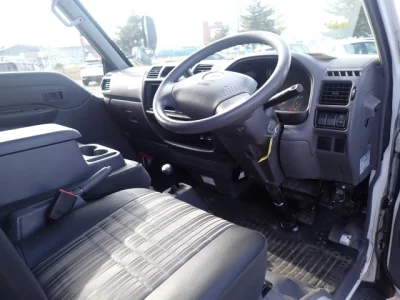 Mazda Bongo Van