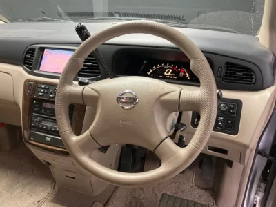 Nissan Liberty