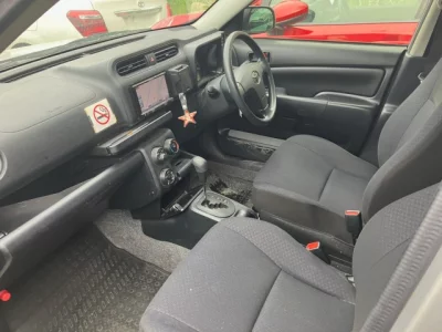 Toyota SUCCEED