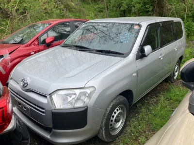 Toyota SUCCEED