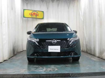 Nissan Aura