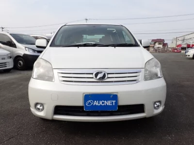 Toyota Raum