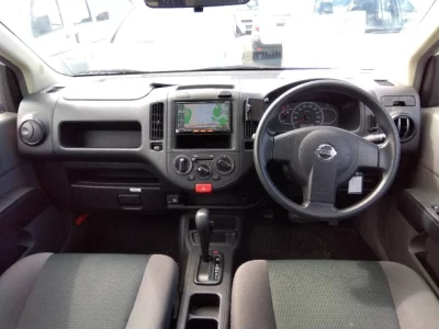 Nissan AD