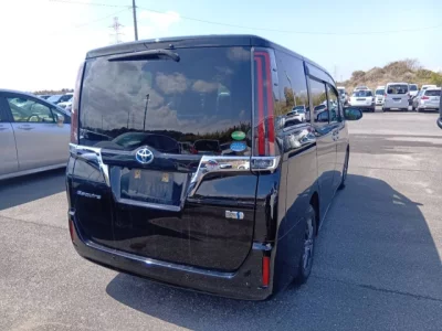 Toyota Esquire