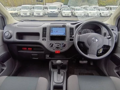 Nissan AD