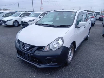Nissan AD