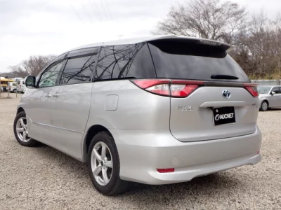 Toyota ESTIMA HYBRID