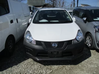 Nissan AD