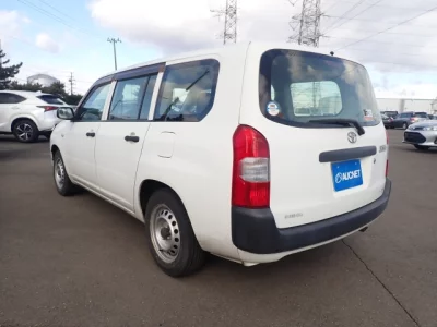 Toyota SUCCEED