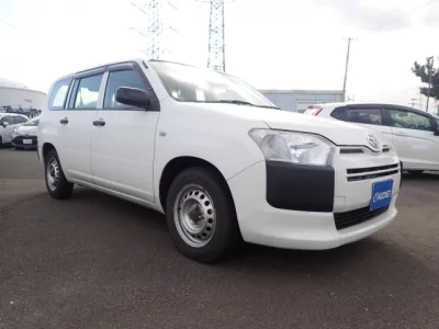 Toyota SUCCEED