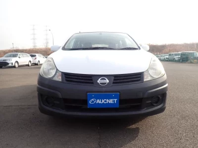 Nissan AD
