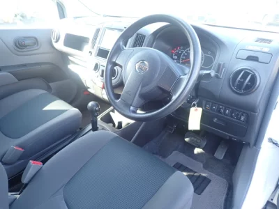 Nissan AD