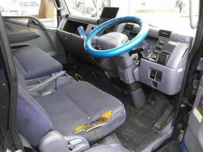 Mitsubishi Fuso Canter